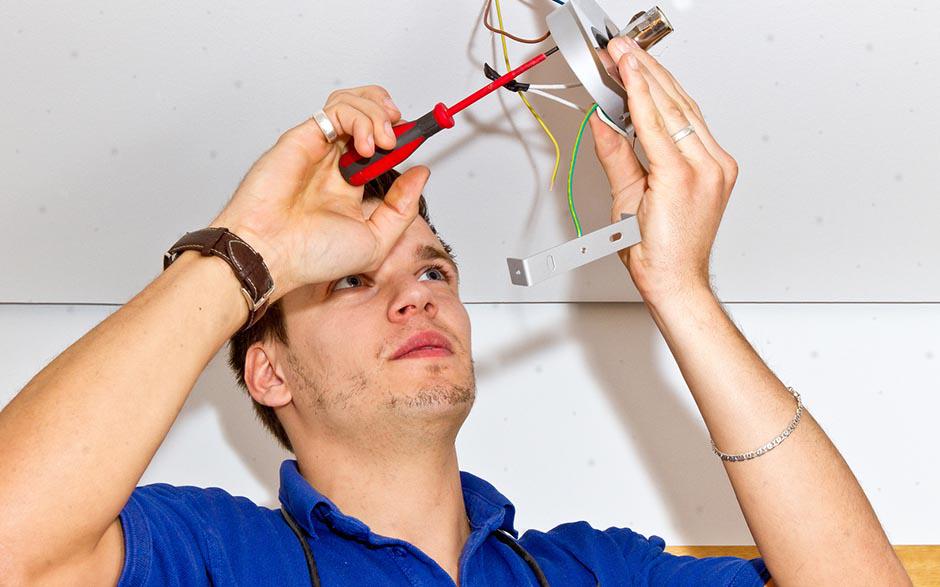 électricien installateur Versailles
